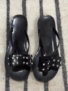 KATE SPADE SIZE 7 BLACK BOW SANDALS FLIP FLOPS LOT5721